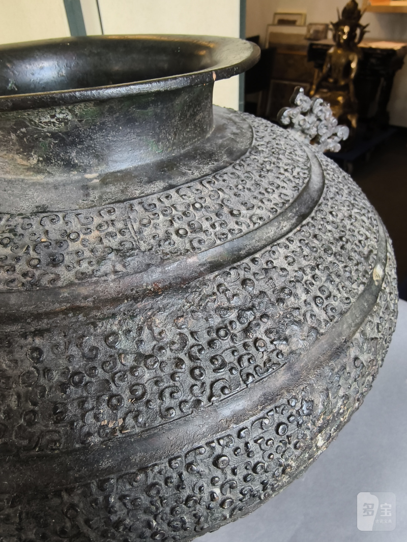An archaic bronze vessel 'ling' - 图13